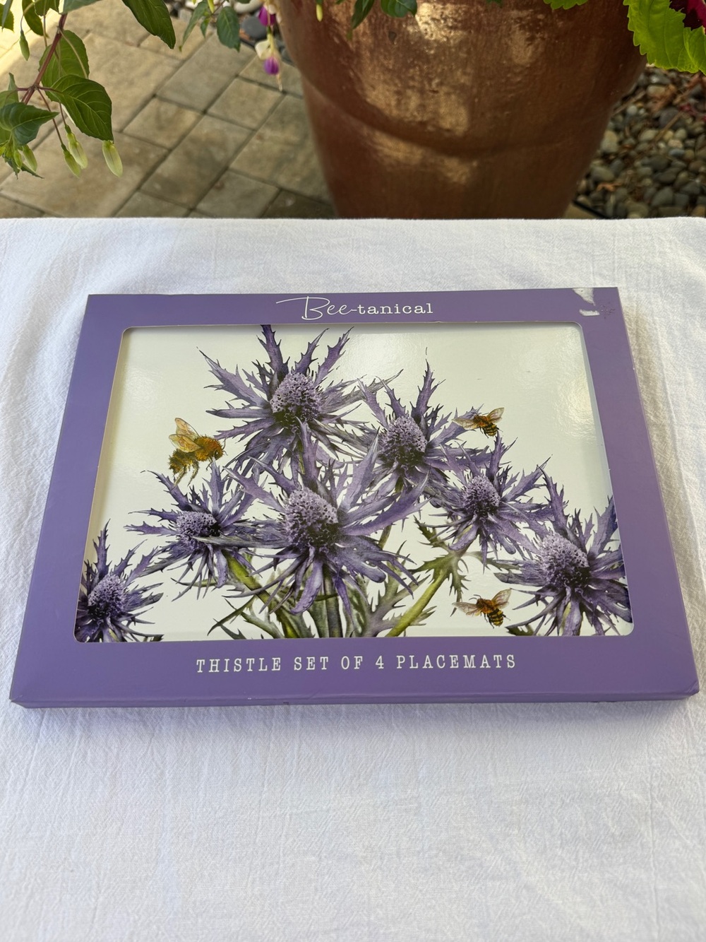 Bee-tanical Thistle Placemats Set of 4 Sarah Boddy NIB